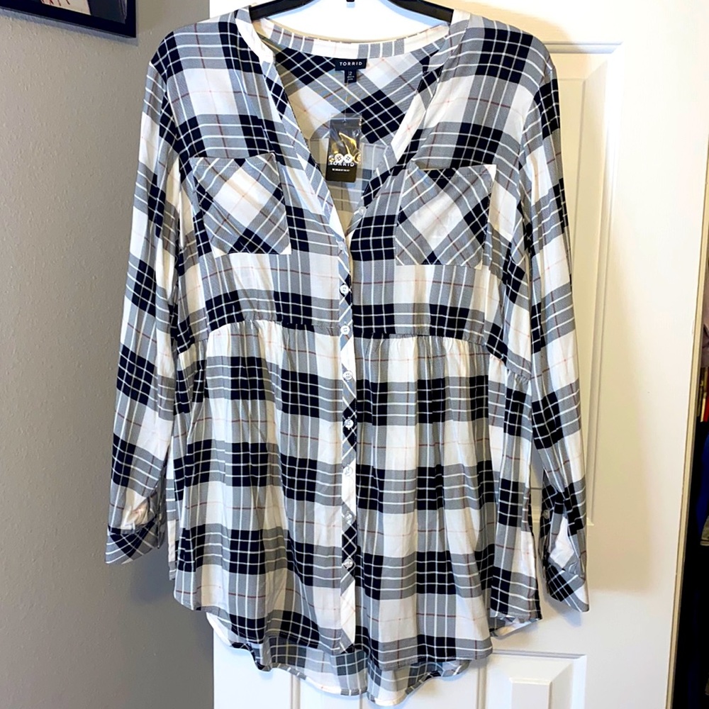 Torrid Black & White Emma Babydoll Tunic Plaid Challis button-down Size 2X - NWT